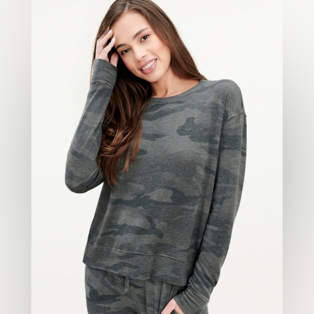 Splendid SUPERSOFT CAMO PULLOVER